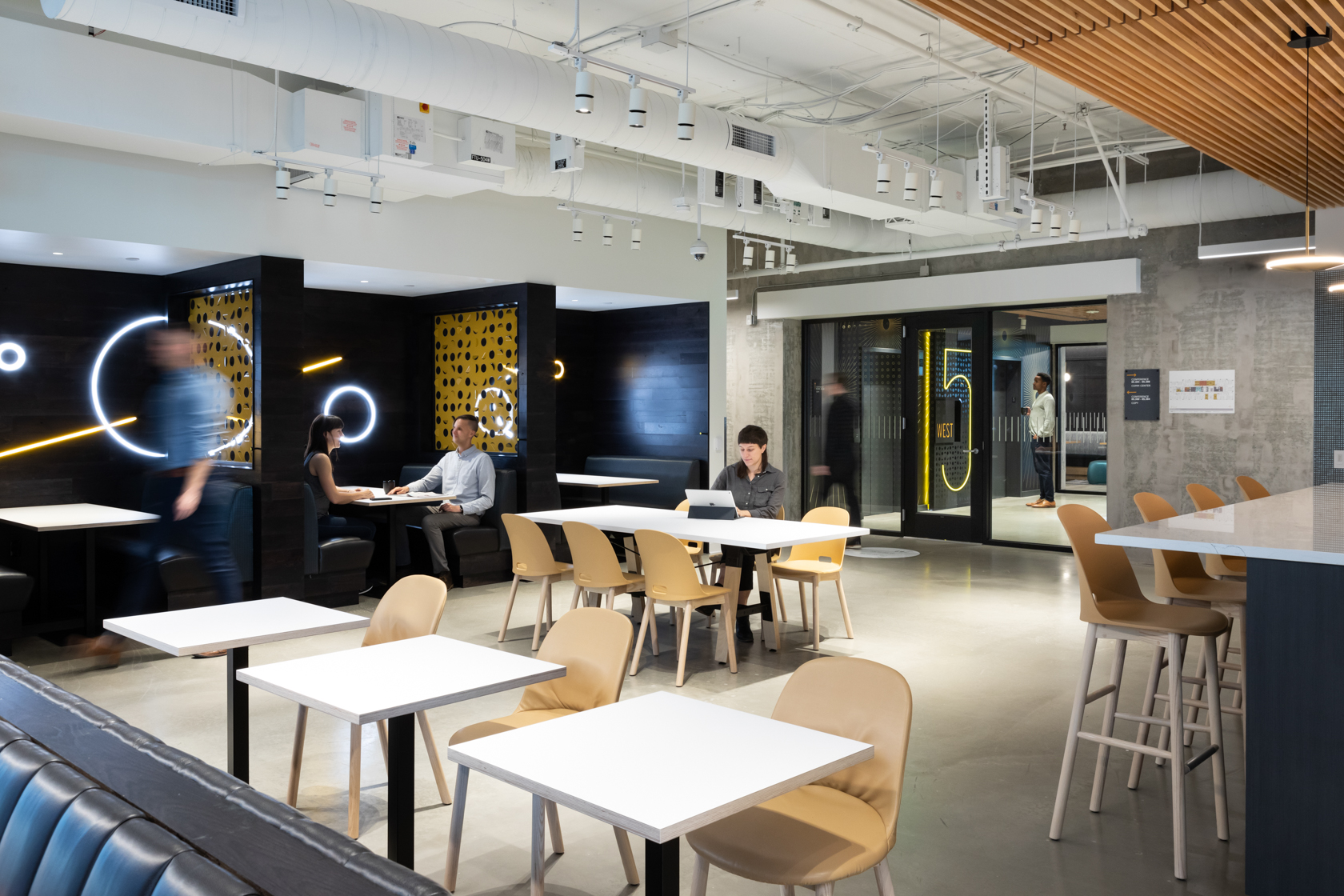 e-commerce client | workplace lighting design | Seattle | LUMA